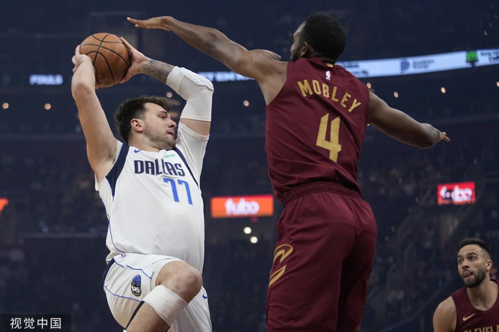 公众人物的 公众人物的