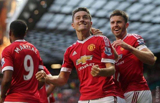 星球员的发 星球员的发