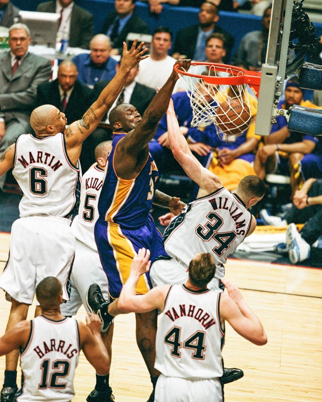 点击标题和 点击标题和